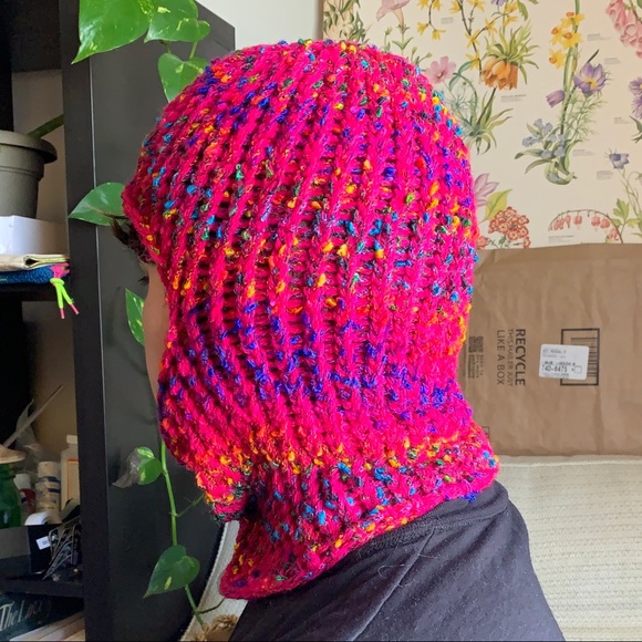 knit neon hot pink and rainbow balaclava - Picture 3 of 4